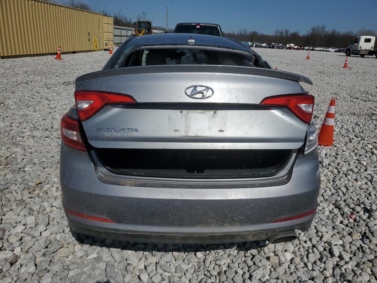 5NPE24AF0FH008511 2015 Hyundai Sonata Se