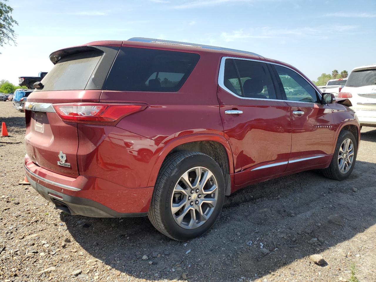 1GNERKKW2JJ225967 CHEVROLET TRAVERSE 2018