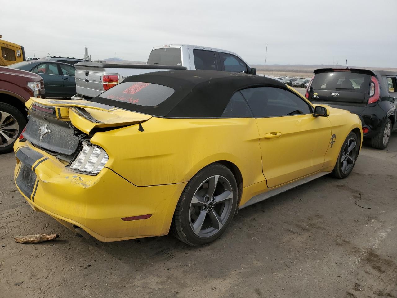 1FATP8EM9G5280426 FORD ALL Models 2016