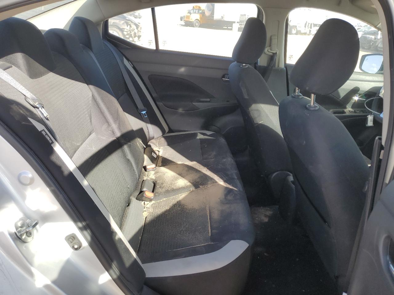 3N1CN8EV7ML886203 NISSAN VERSA 2021