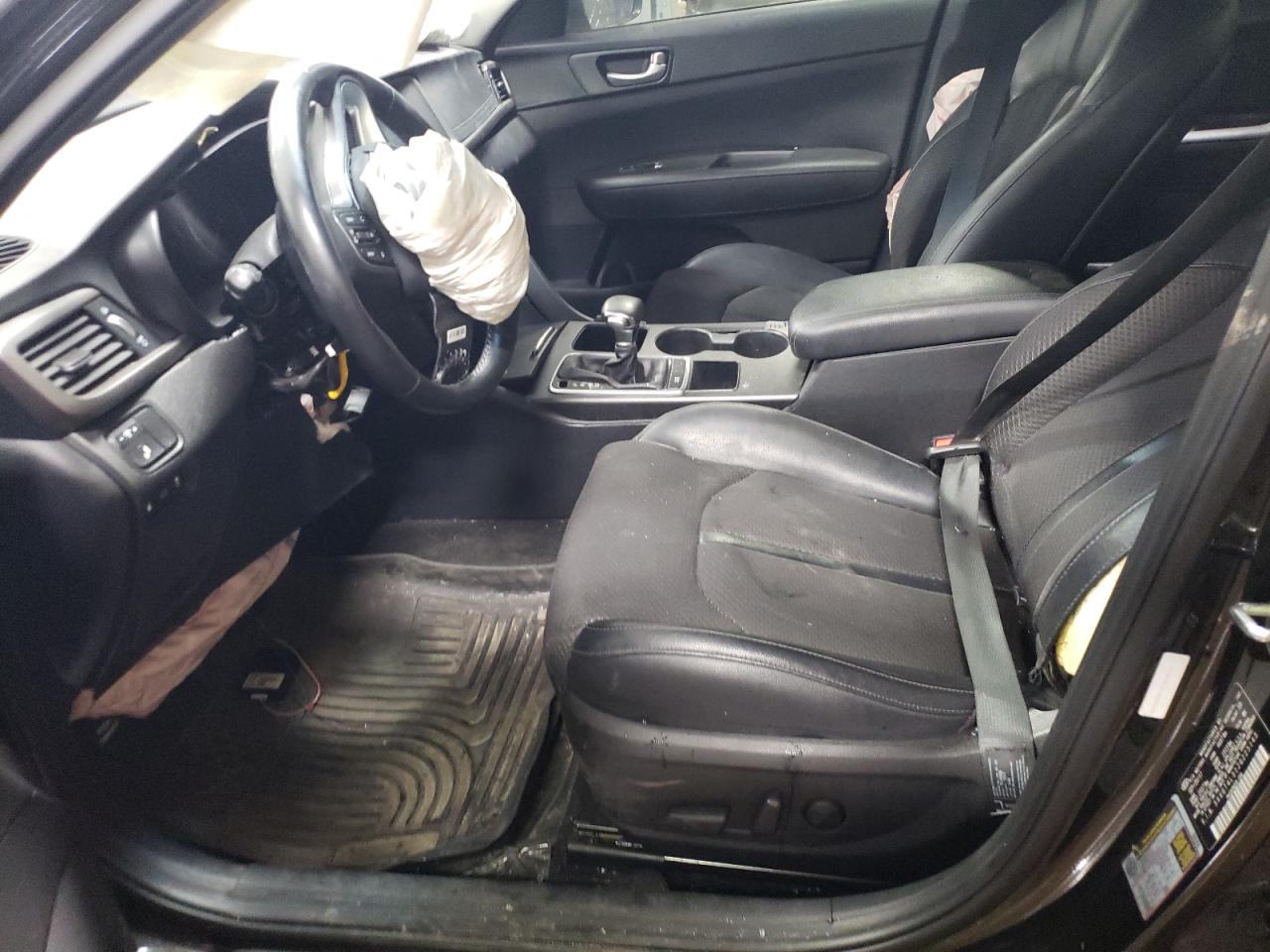 5XXGT4L31JG225143 2018 Kia Optima Lx