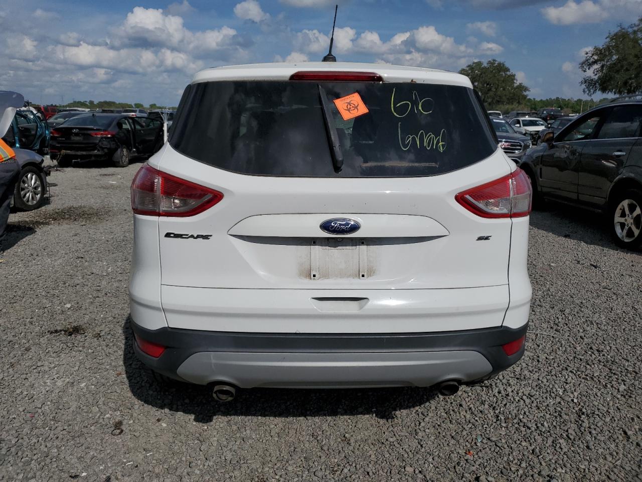 1FMCU0G79FUB36757 2015 Ford Escape Se