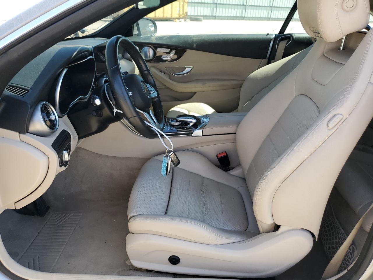 WDDWK8DB8KF916249 2019 Mercedes-Benz C 300