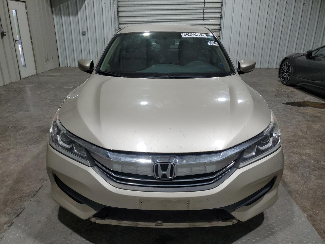 1HGCR2F32HA201017 HONDA ACCORD 2017