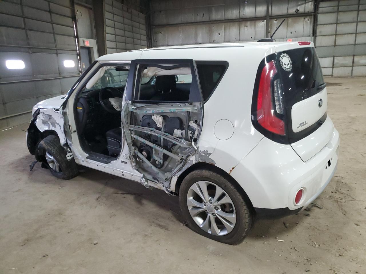 KNDJP3A58H7410222 KIA SOUL 2017