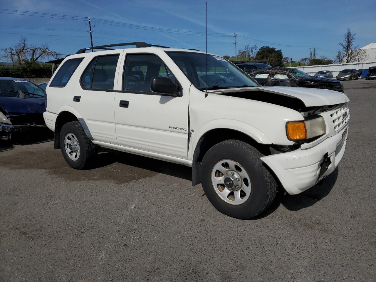 4S2CK58W8W4376030 1998 Isuzu Rodeo S