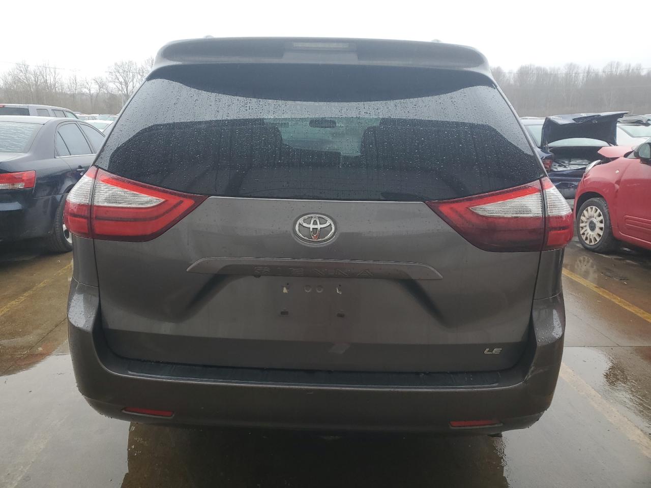 5TDKZ3DCXHS843135 TOYOTA All Models 2017