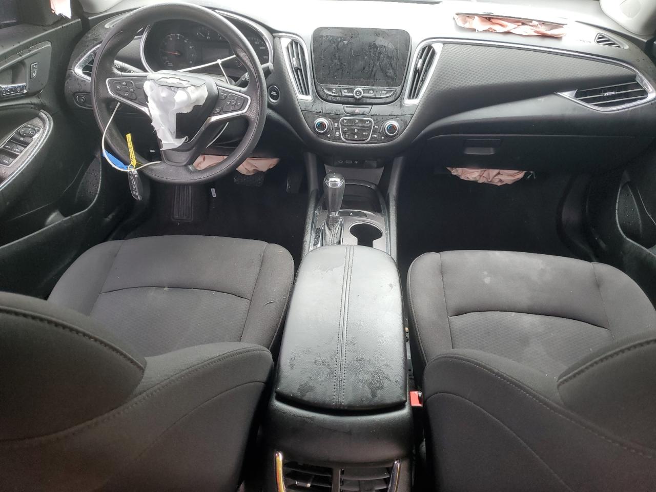 1G1ZD5ST1KF143855 CHEVROLET MALIBU 2019