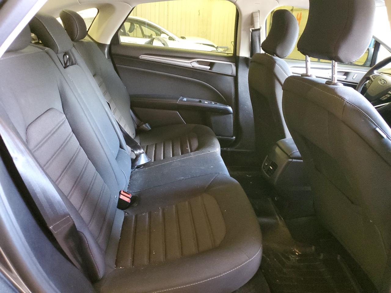 3FA6P0HD6KR276527 FORD FUSION 2019