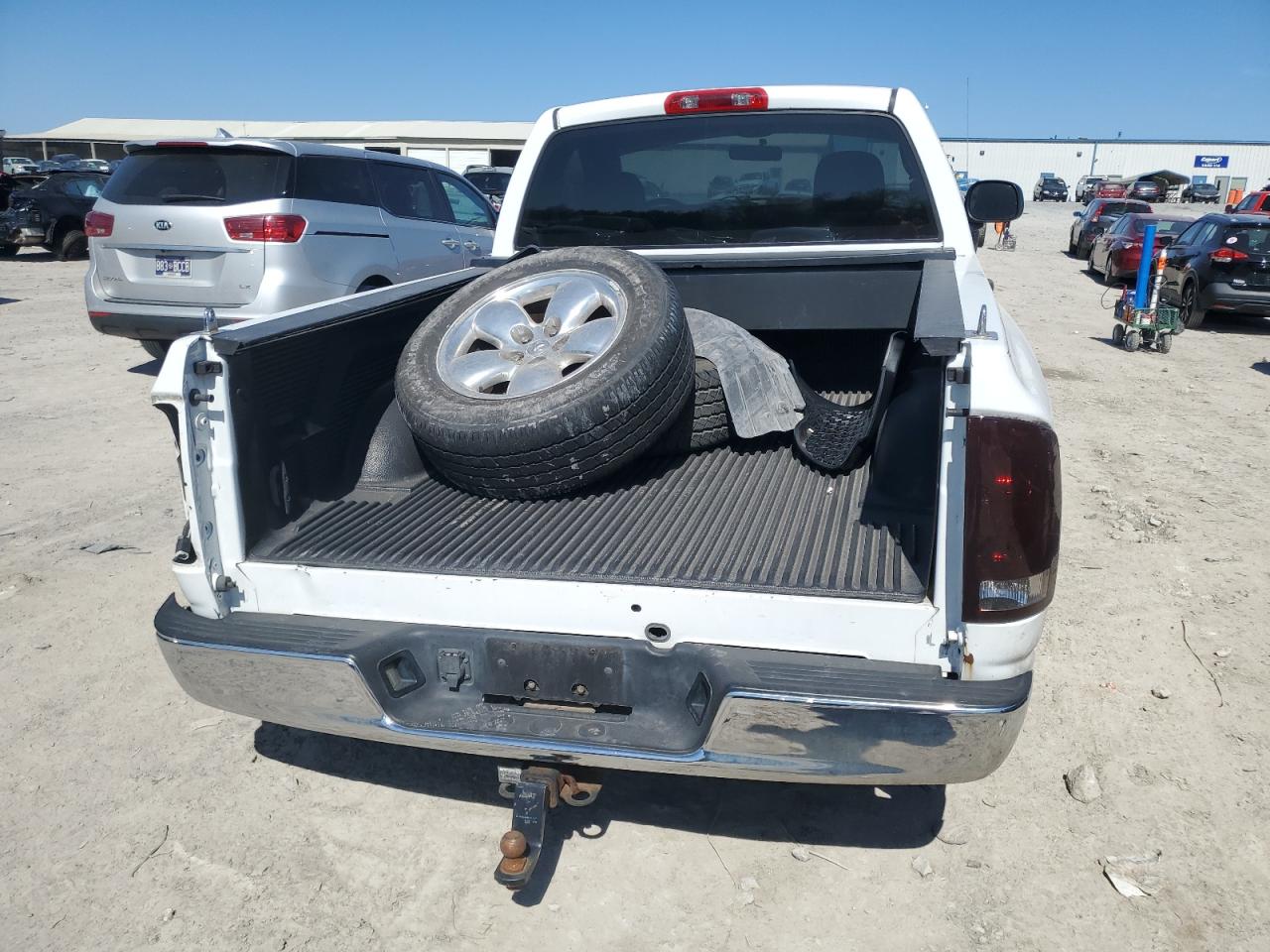 1D7HU16D35J607945 2005 Dodge Ram 1500 St