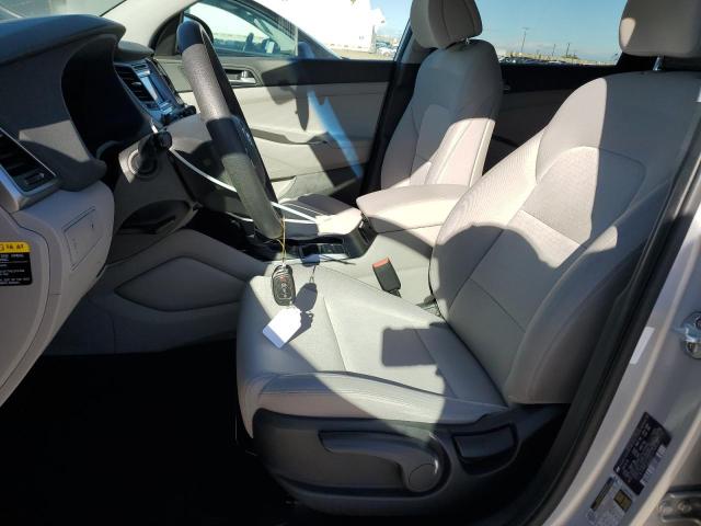 2017 HYUNDAI TUCSON SE - KM8J23A48HU375555