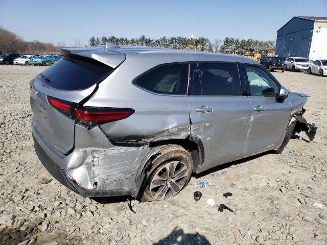 VIN 5TDGZRBH9NS173709 2022 Toyota Highlander, Xle no.3