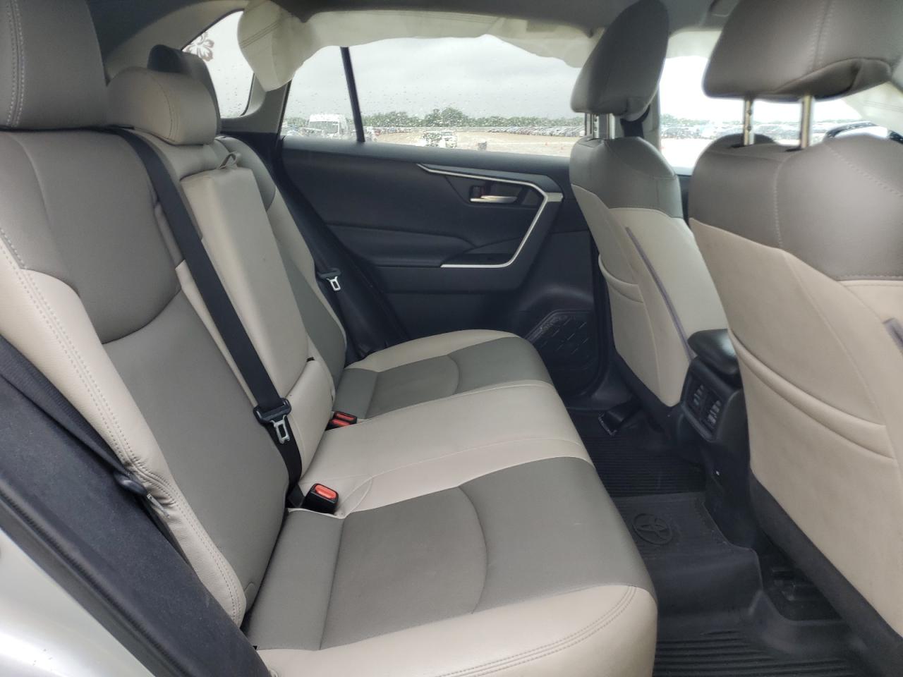 2T3W1RFV5MW114169 TOYOTA RAV4 2021