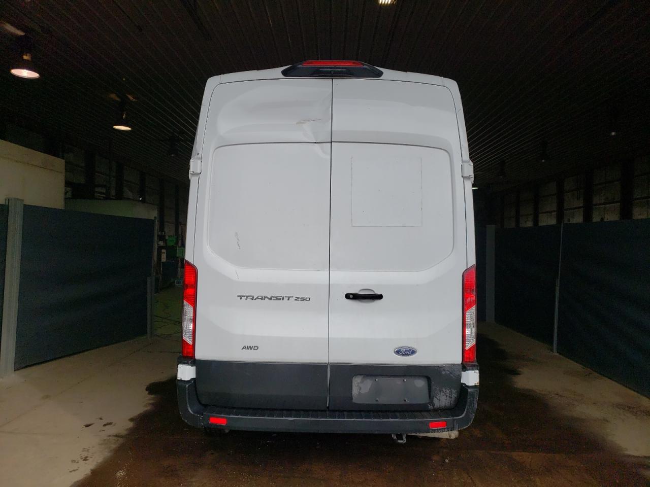 1FTBR2X89NKA80044 FORD TRANSIT 2022