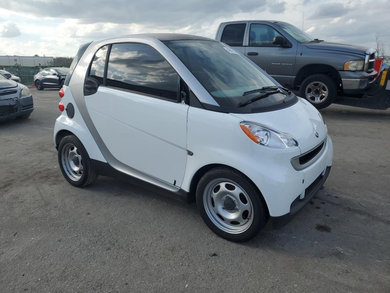 WMEEJ31X88K122557 2008 Smart Fortwo Pure