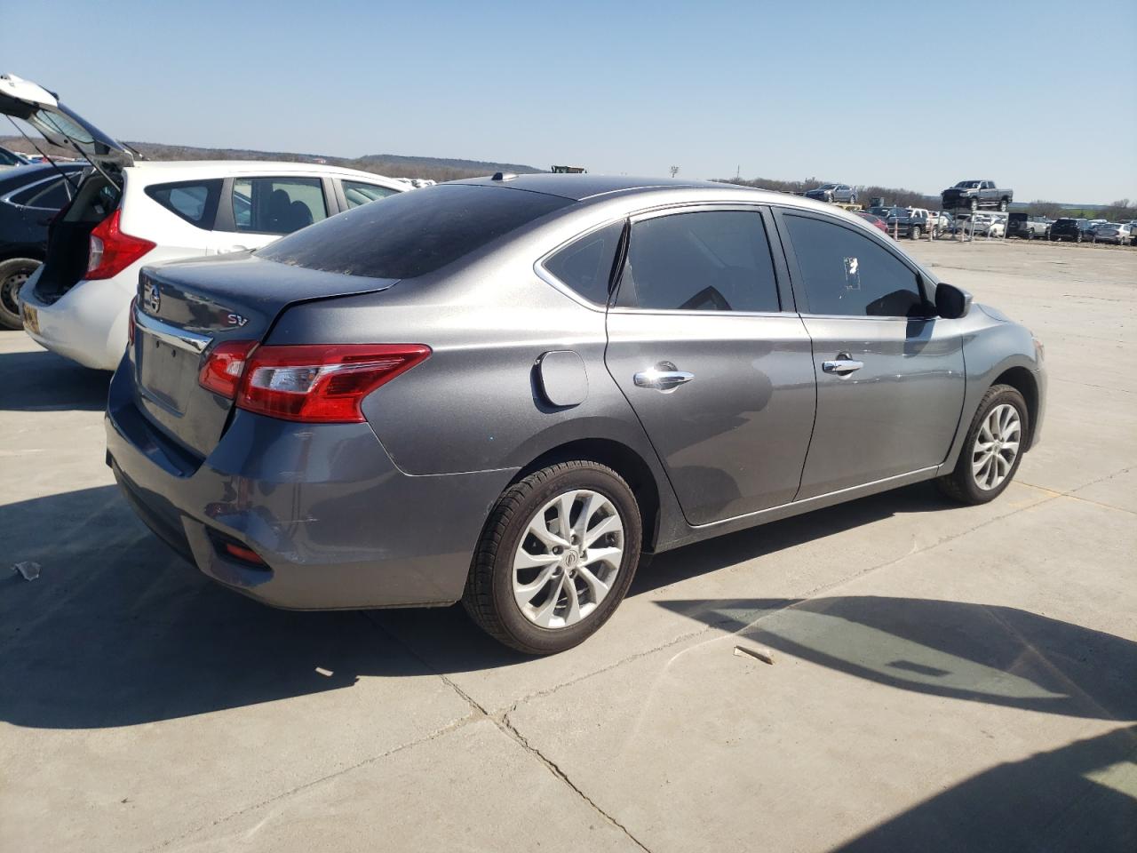 3N1AB7AP2KY366783 NISSAN SENTRA 2019