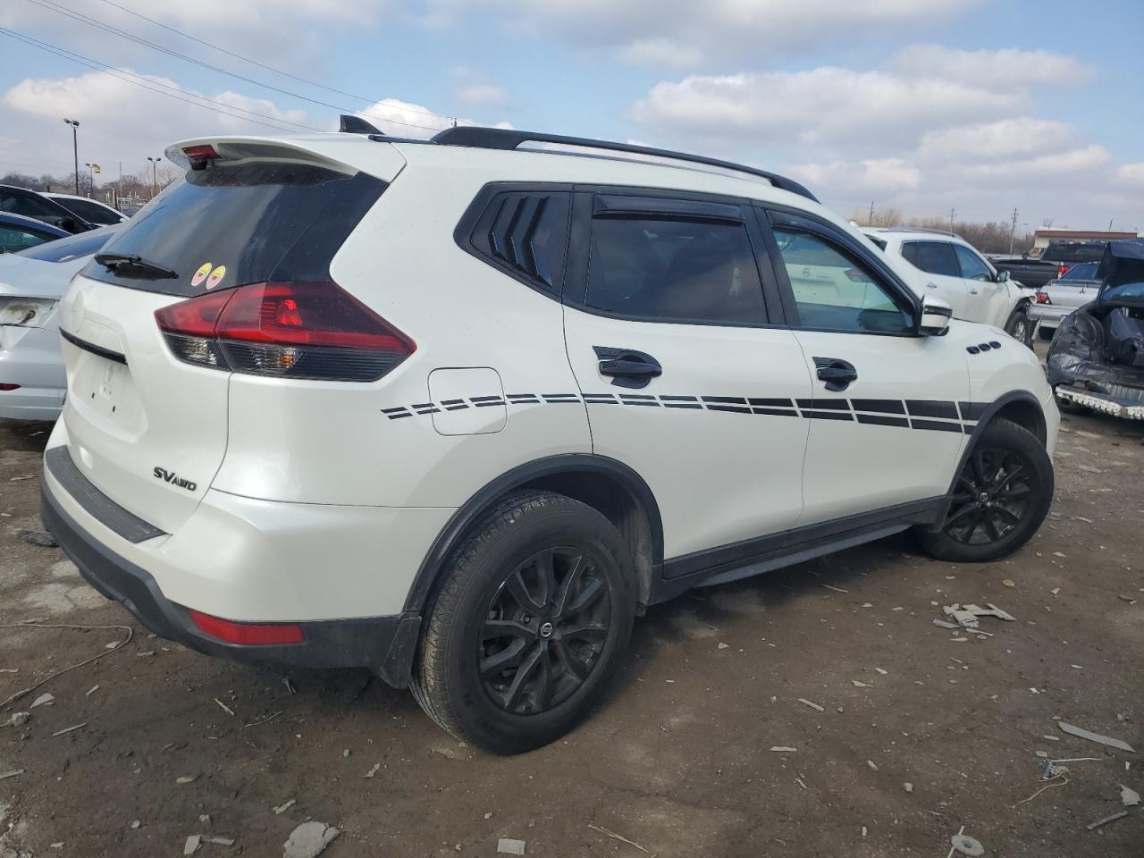 5N1AT2MV5JC769036 NISSAN ROGUE 2018