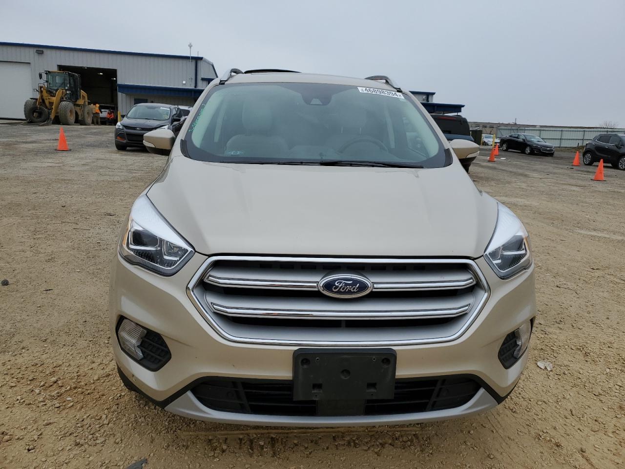 1FMCU9J9XJUD15705 FORD ESCAPE 2018