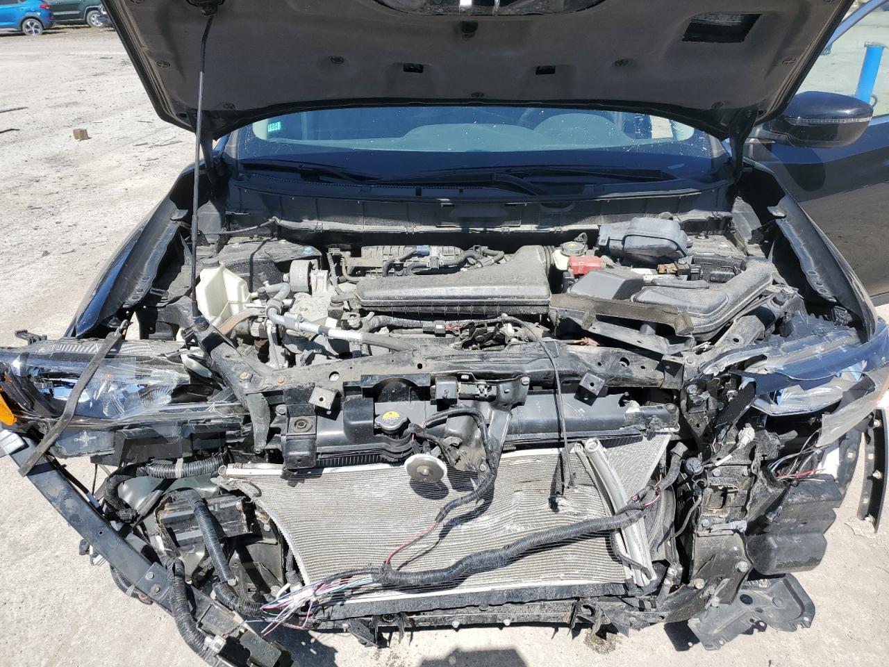 5N1AT2MV6JC745294 NISSAN ROGUE 2018