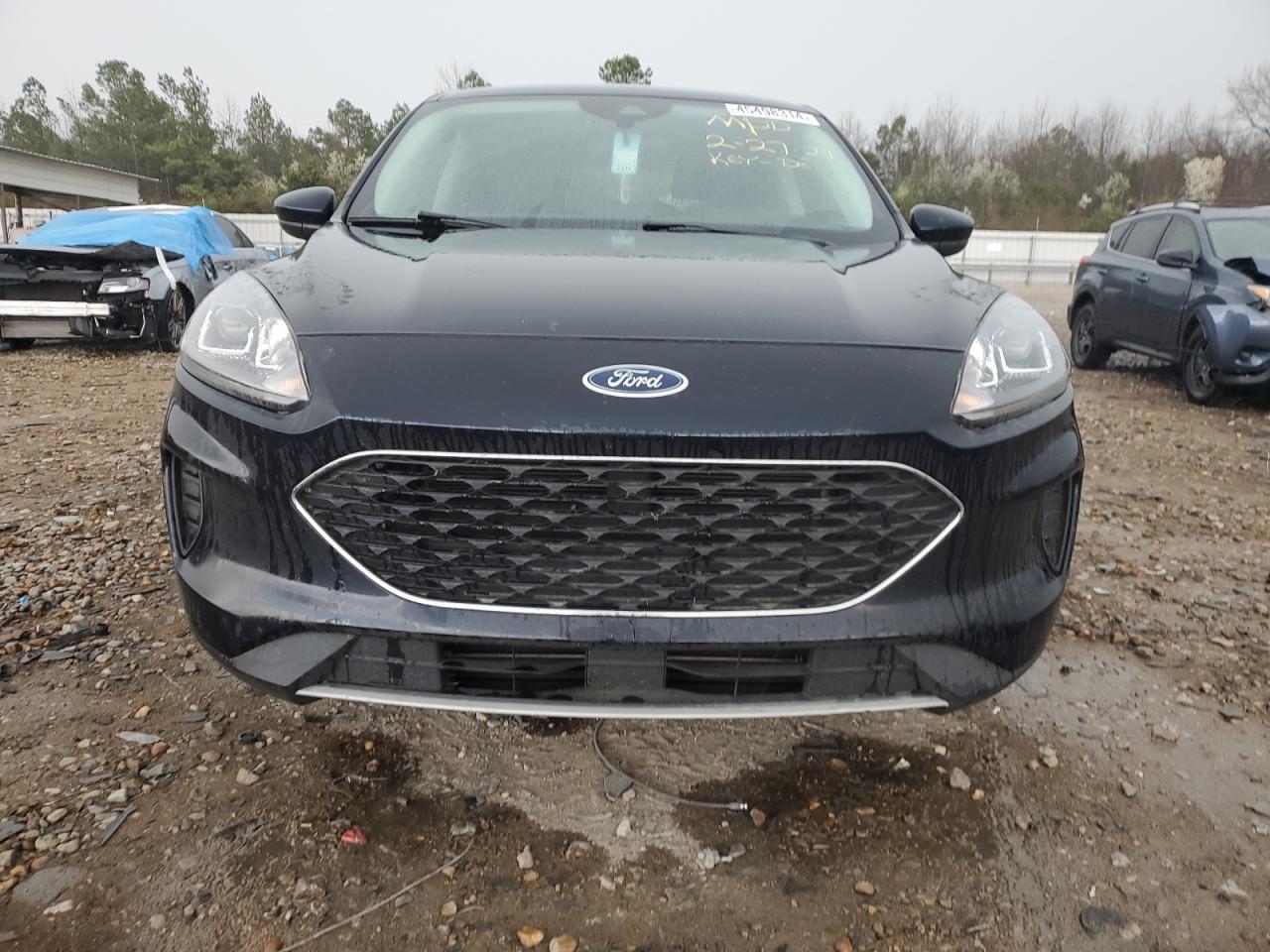 1FMCU9G65MUA61757 FORD ESCAPE 2021