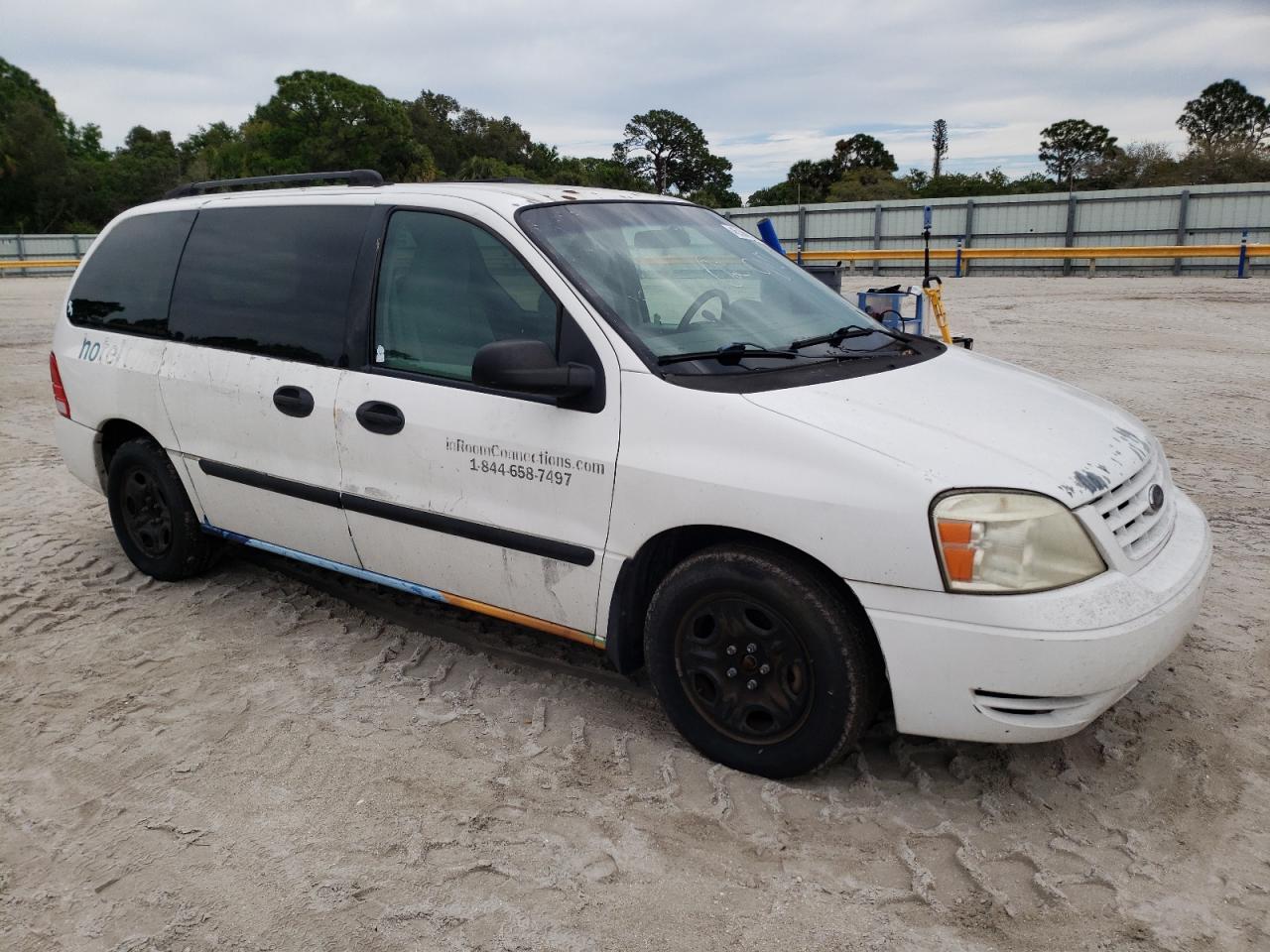 2FMZA51606BA58861 2006 Ford Freestar Se