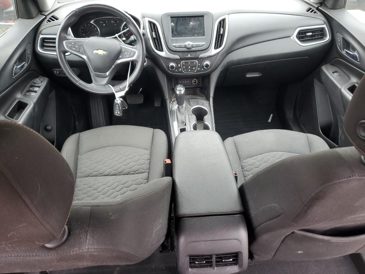 2GNAXUEV3K6271230 CHEVROLET EQUINOX 2019