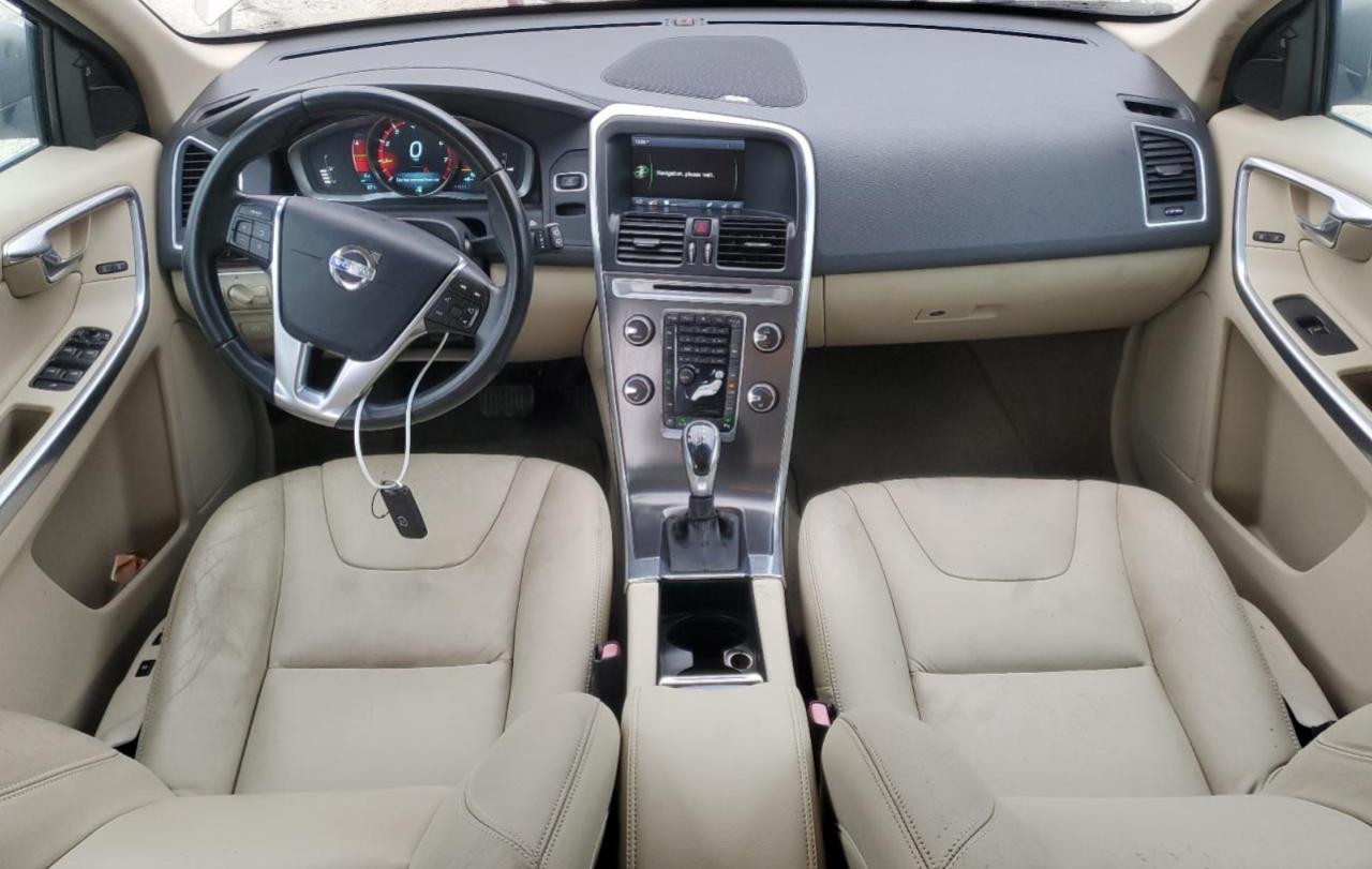 yv440mdd5f2624022 YV440MDD5F2624022 2015 Volvo Xc60 T5 Platinum
