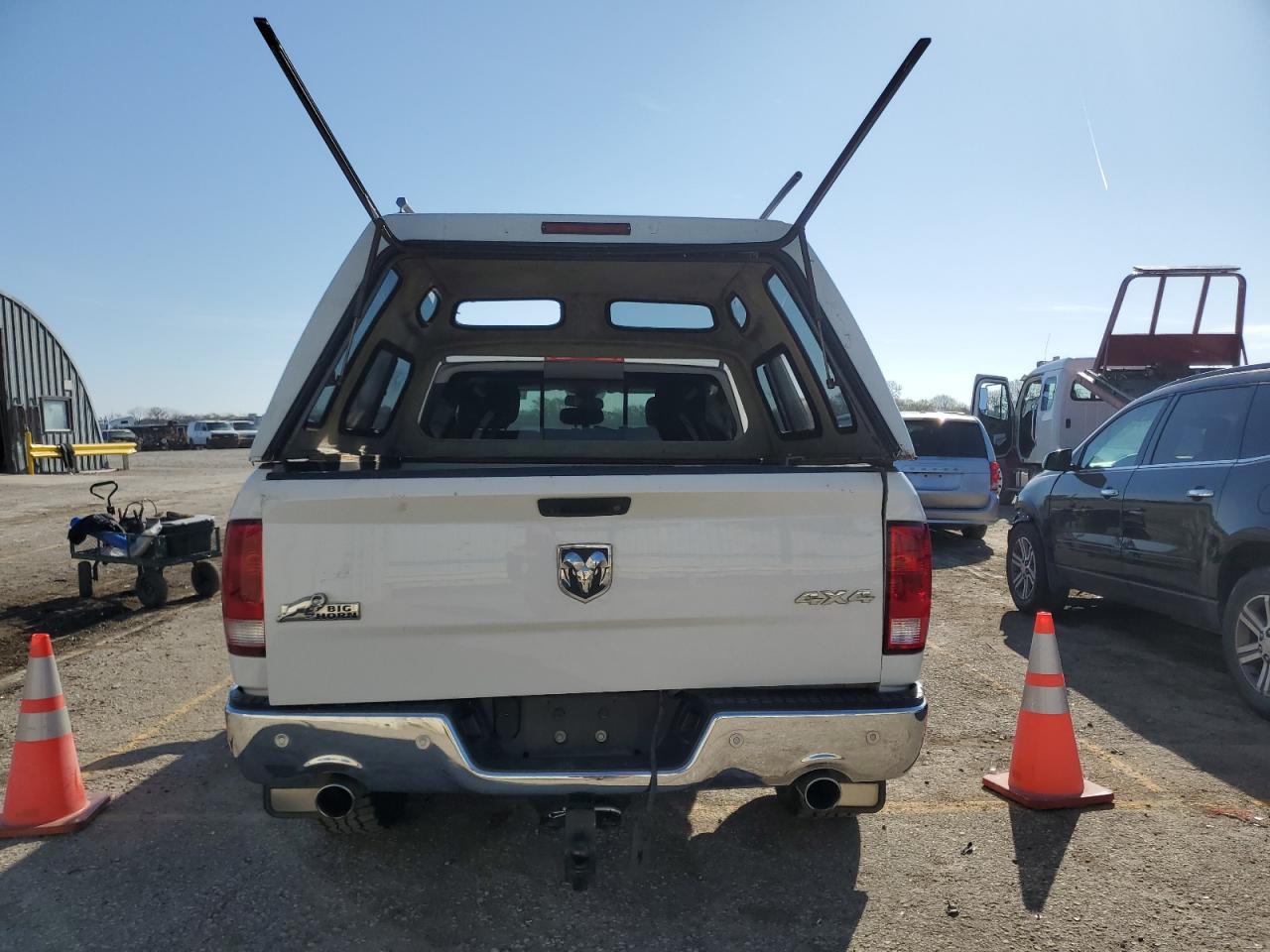 1C6RR7GT2GS309108 2016 Ram 1500 Slt