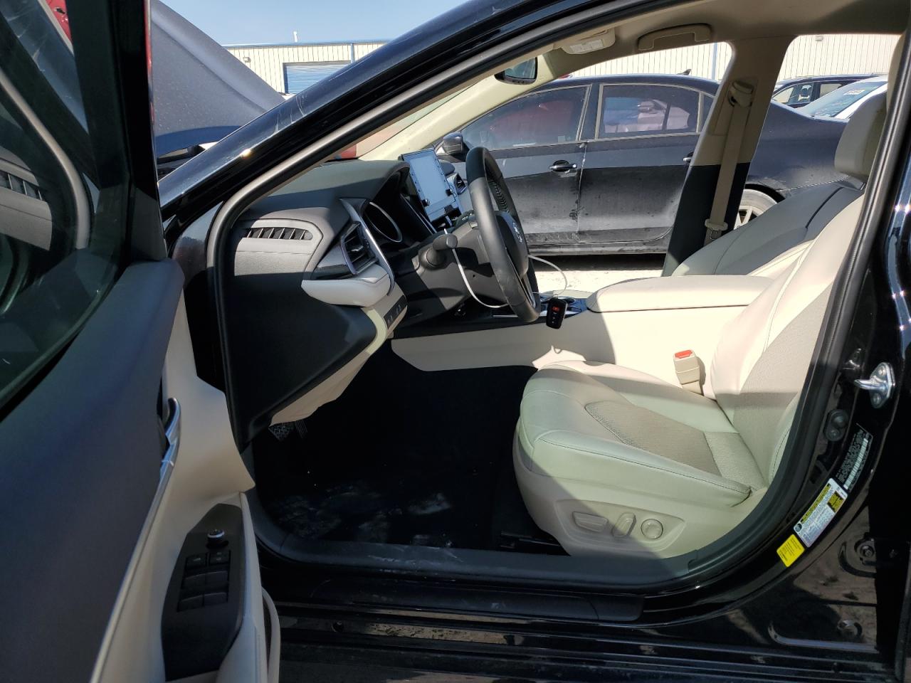 4T1F11AK7PU176975 TOYOTA CAMRY 2023