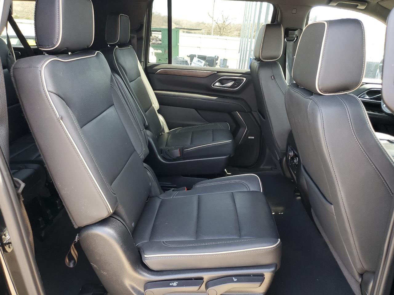 1GNSCFKD5PR299727 CHEVROLET SUBURBAN 2023