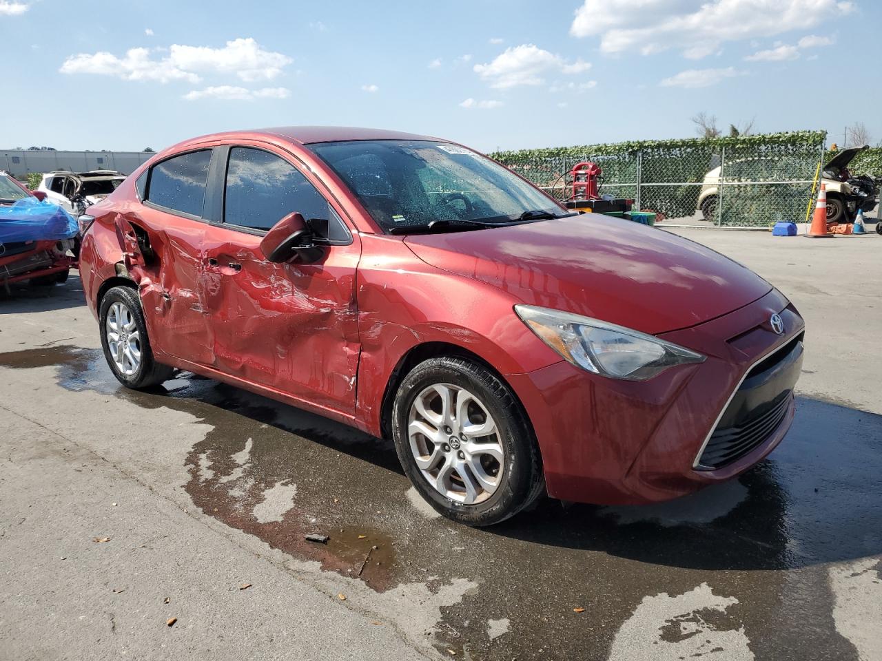 3MYDLBYV4HY156212 TOYOTA YARIS 2017
