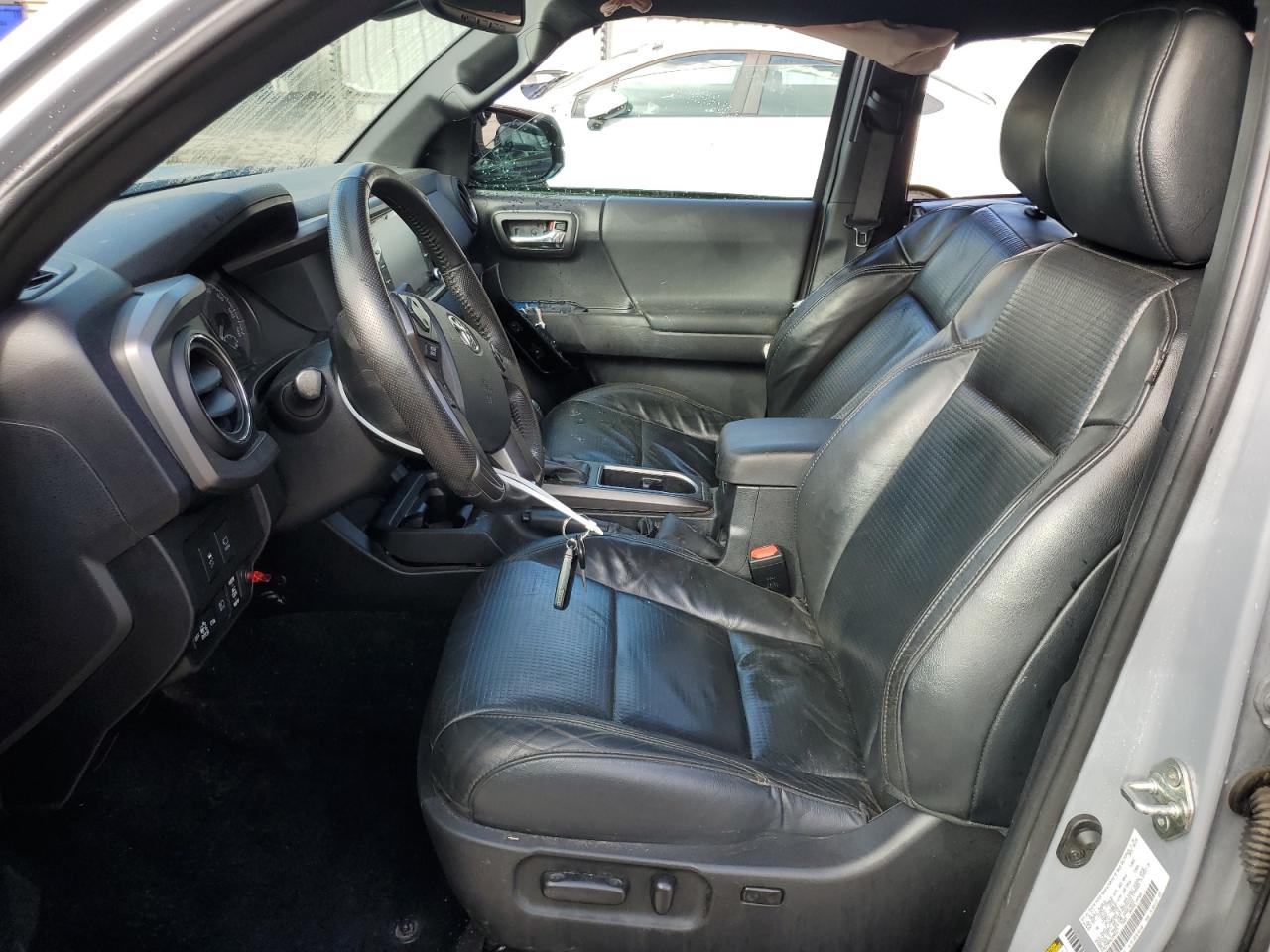 3TMCZ5AN4LM346127 2020 Toyota Tacoma Double Cab