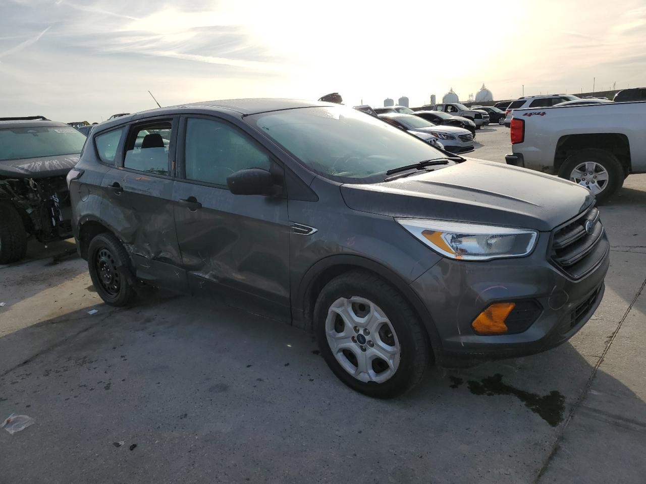 1FMCU0F75HUB73499 FORD ESCAPE 2017