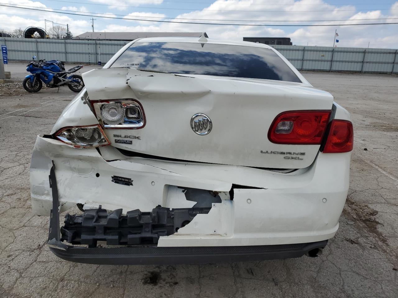 1G4HE5EM7AU106772 2010 Buick Lucerne Cxl