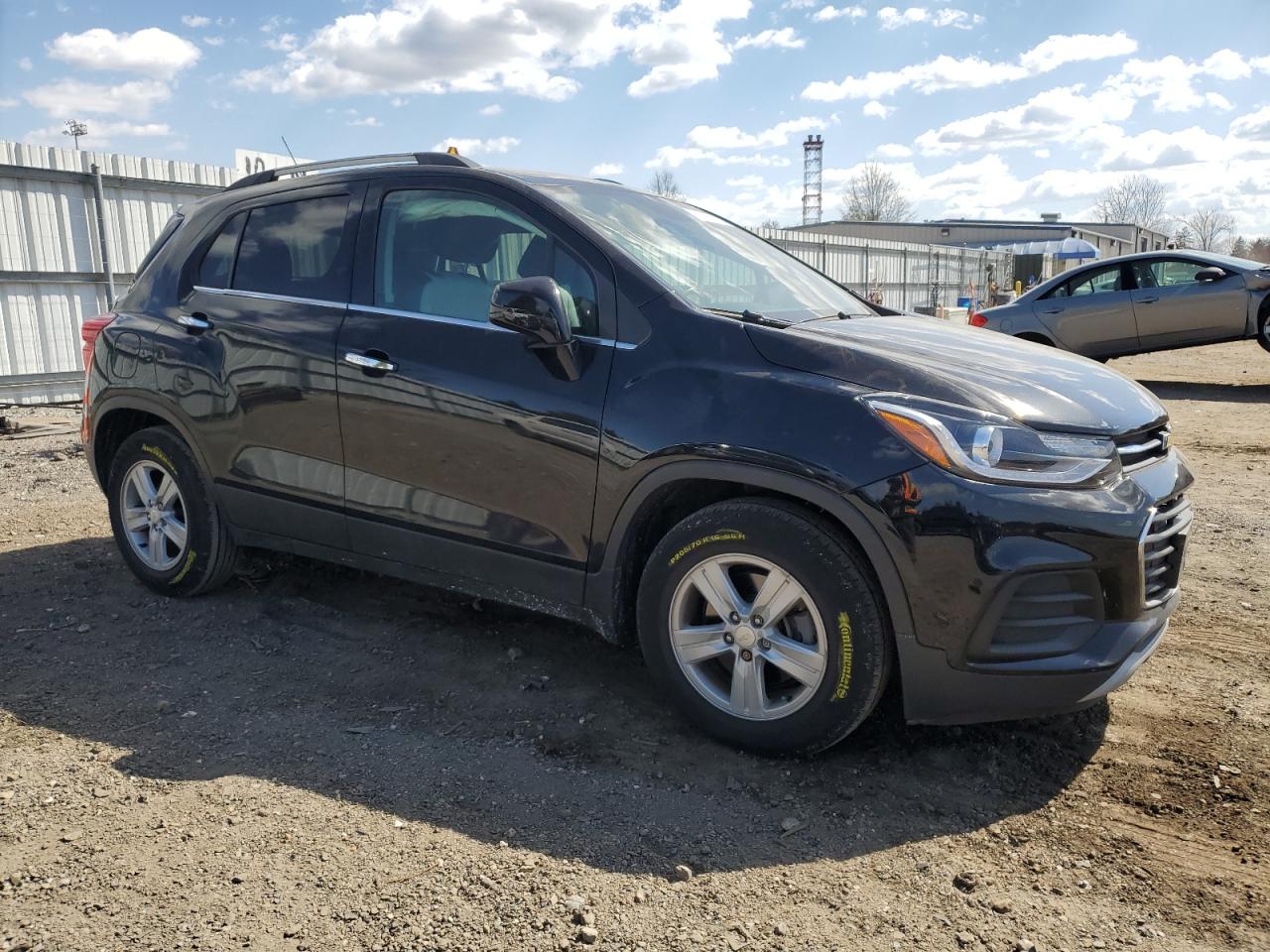 3GNCJLSB3LL331048 CHEVROLET TRAX 2020