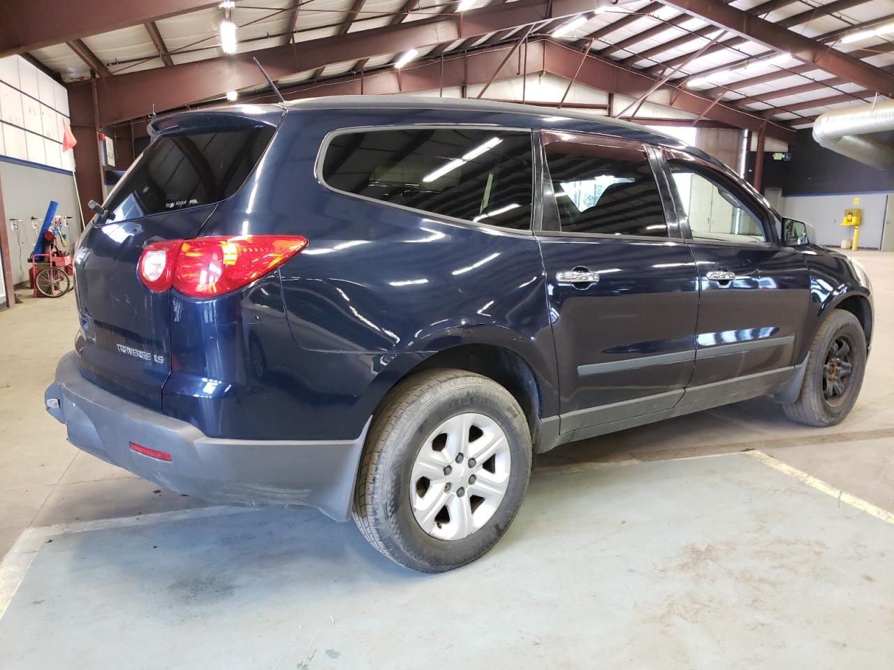 1GNLREED4AS133921 2010 Chevrolet Traverse Ls