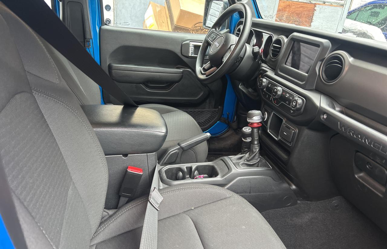 1C4HJXDGXPW588366 2023 Jeep Wrangler Sport