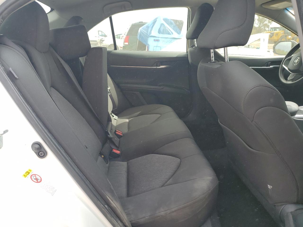 JTNB11HK1J3019850 TOYOTA CAMRY 2018