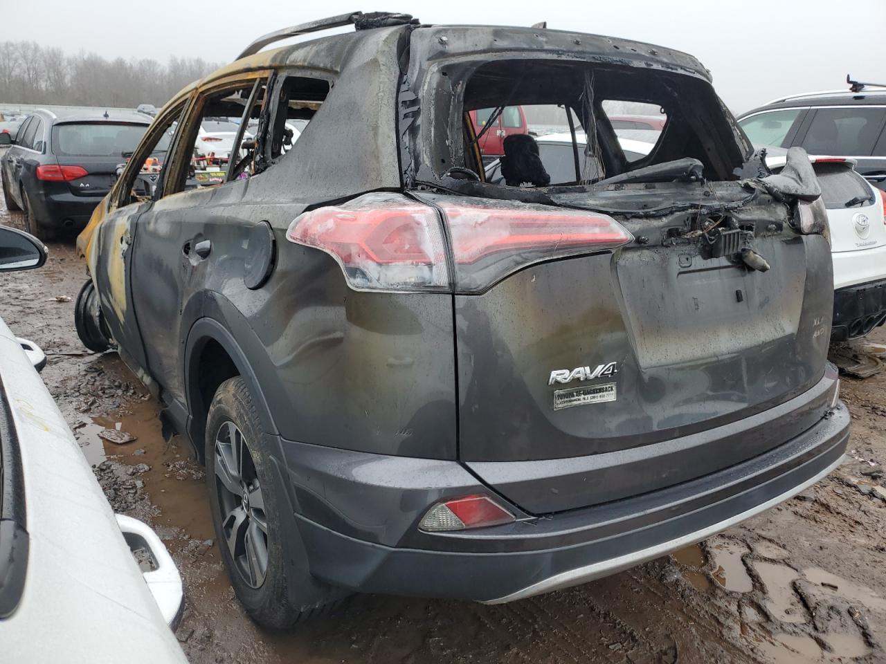 JTMRFREV4GJ086013 TOYOTA RAV4 2016