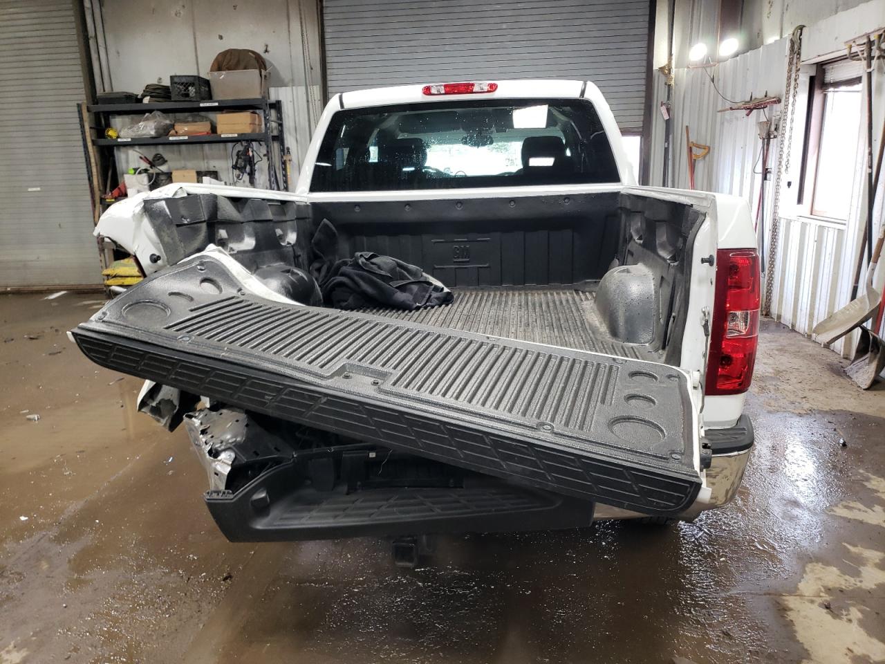 3GCPKREA1CG258557 2012 Chevrolet Silverado K1500 Ls