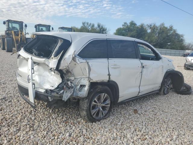 VIN 5TDZKRFH2FS076103 2015 Toyota Highlander, LE no.3