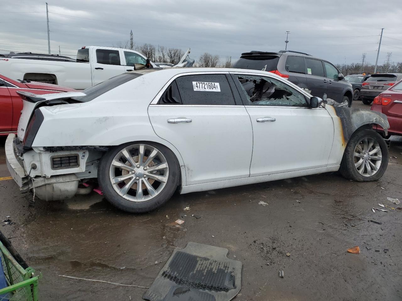 2C3CCAKG8KH560386 2019 Chrysler 300 Limited