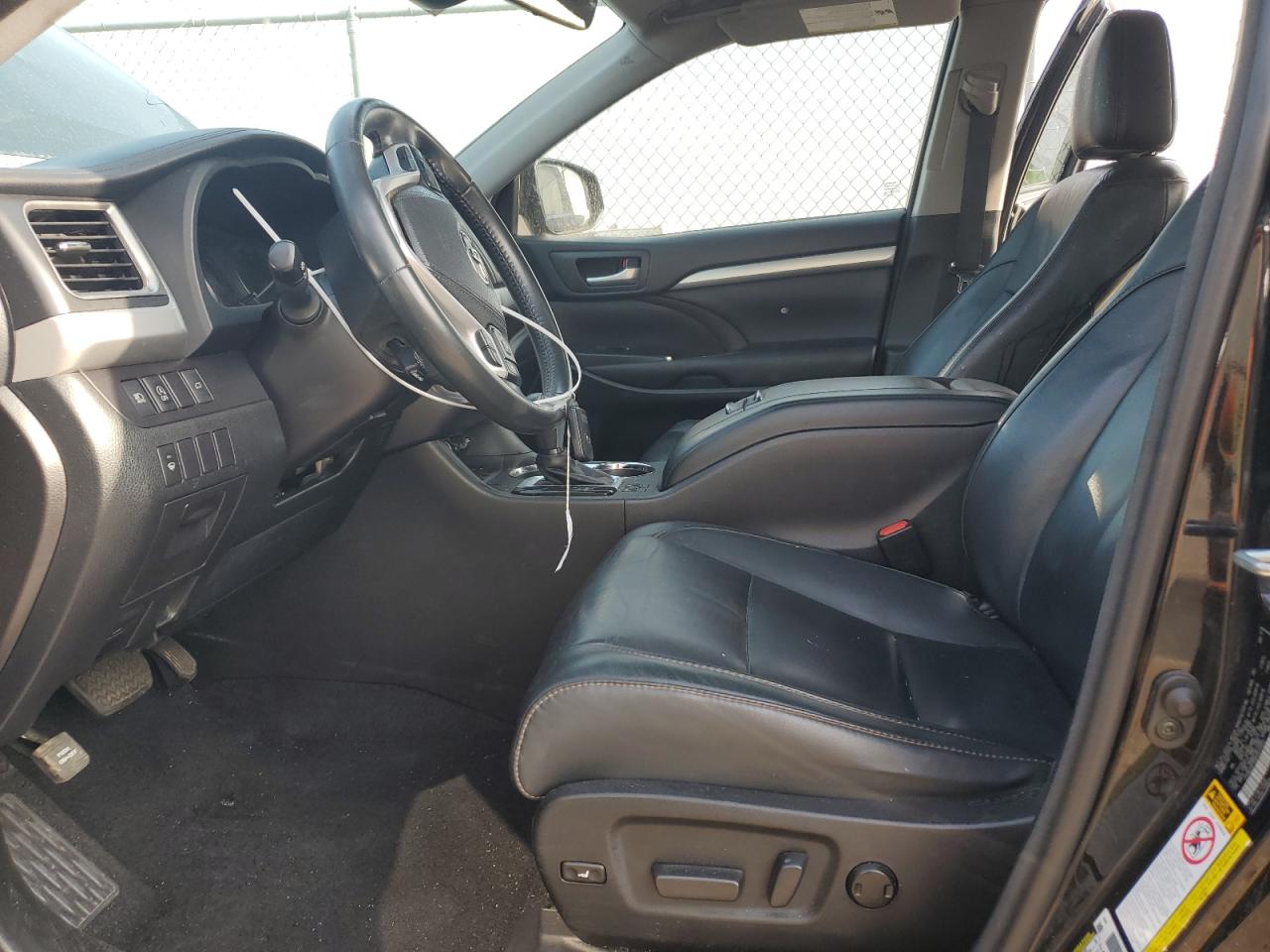5TDKZRFH0HS522023 TOYOTA HIGHLANDER 2017