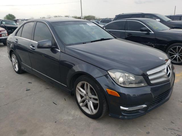 VIN WDDGF4HB4DR300853 2013 Mercedes-Benz C-Class, 250 no.4