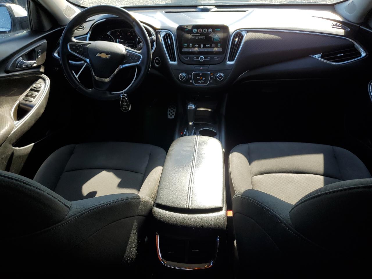 1G1ZE5ST0GF204178 CHEVROLET MALIBU 2016