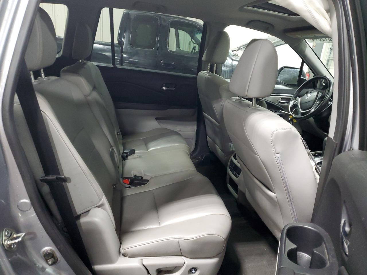5FNYF6H55HB007740 HONDA PILOT 2017