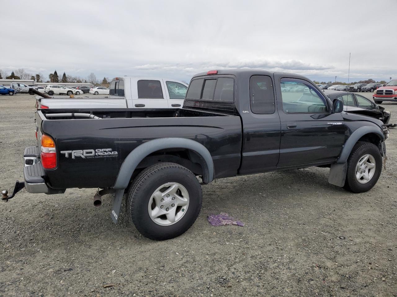 5TEWN72N52Z002584 2002 Toyota Tacoma Xtracab