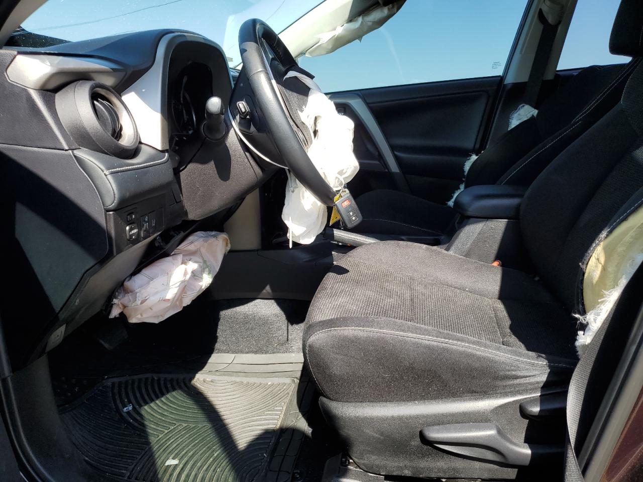 2T3WFREV2JW505908 TOYOTA RAV4 2018