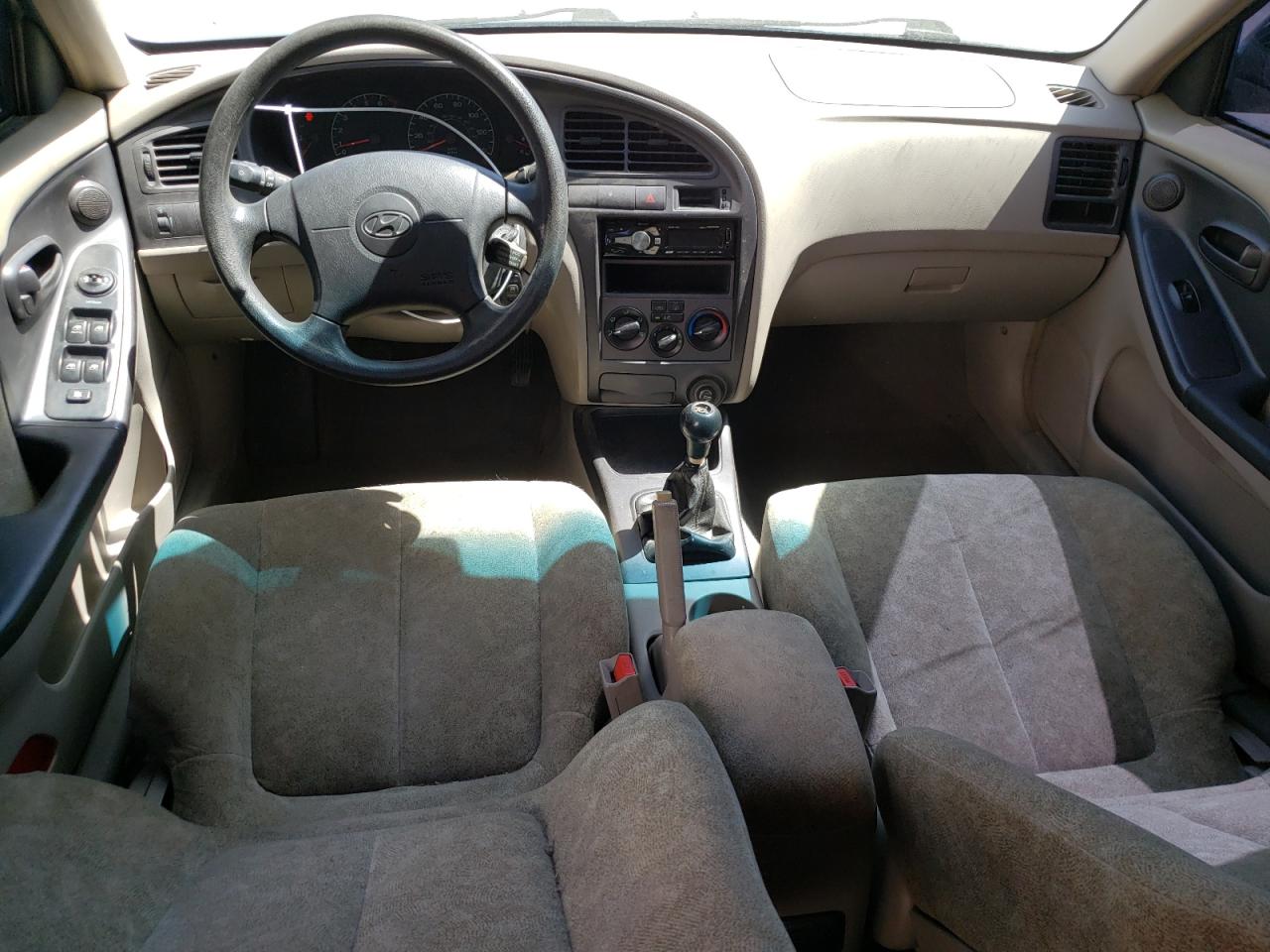 kmhdn45d01u196808 KMHDN45D01U196808 2001 Hyundai Elantra Gls