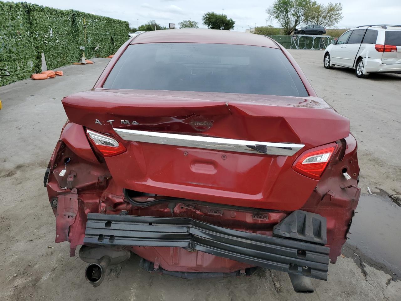 1N4AL3AP1GC192472 2016 Nissan Altima 2.5